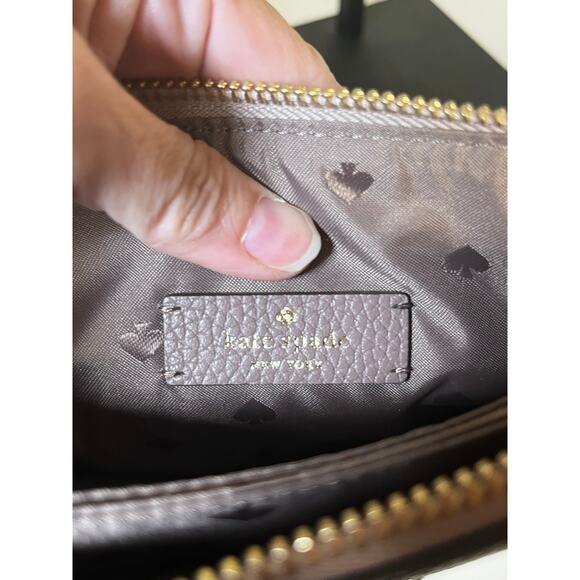 Kate Spade "Jackson Mixed Material Gusset" Crossbody - excellent condition - Picture 6 of 7